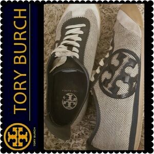 Tory Burch Sneakers
